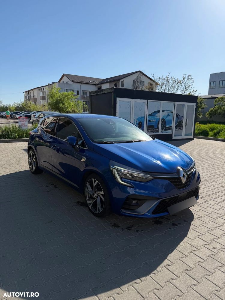 Renault Clio E-TECH 140 R.S. LINE - 11