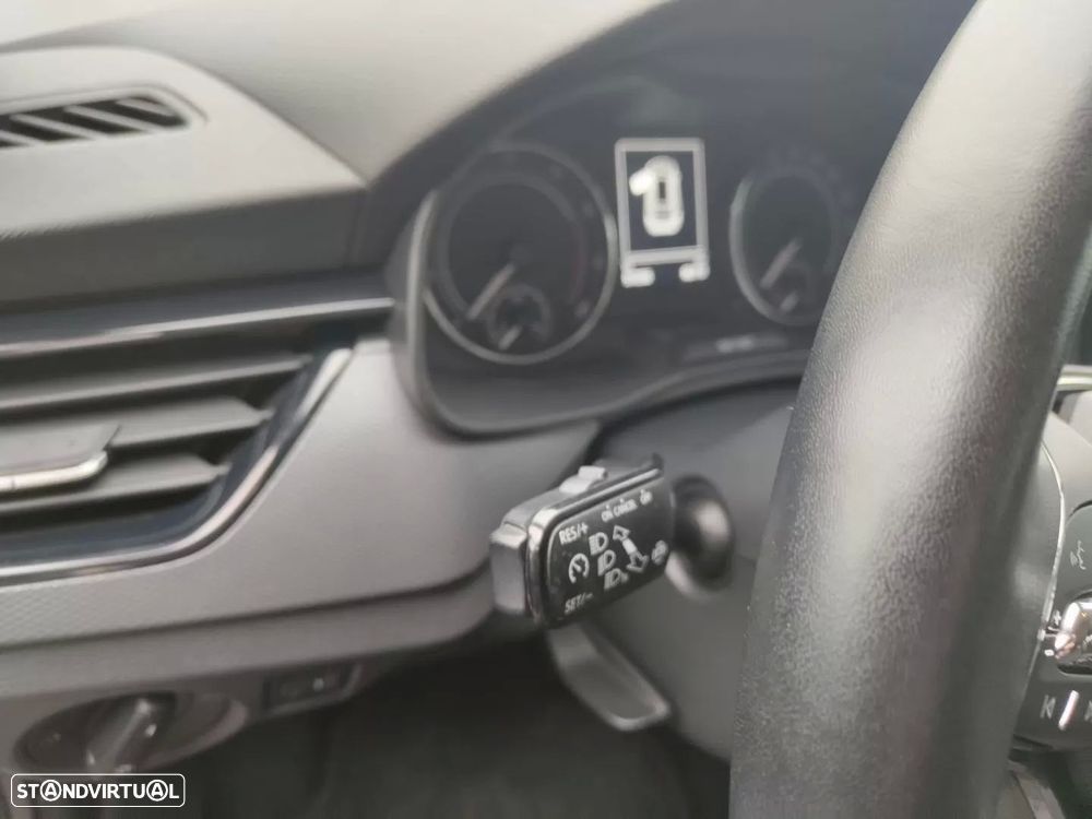 Skoda Kamiq 1.0 TSI Ambition - 18