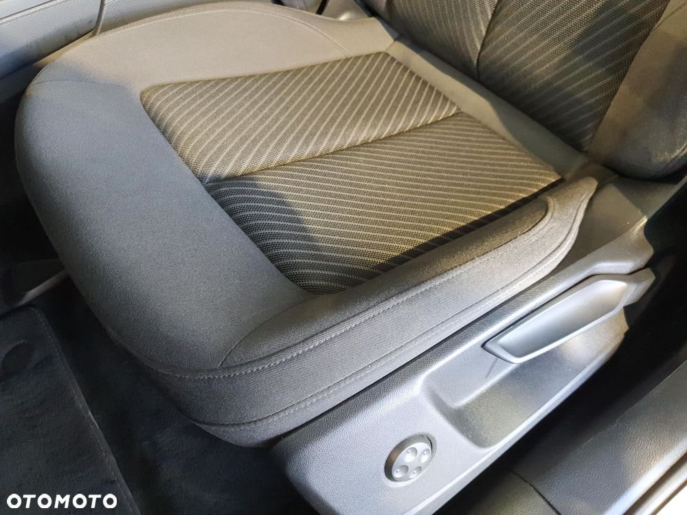 Audi Q5 35 TDI mHEV Advanced S tronic - 12
