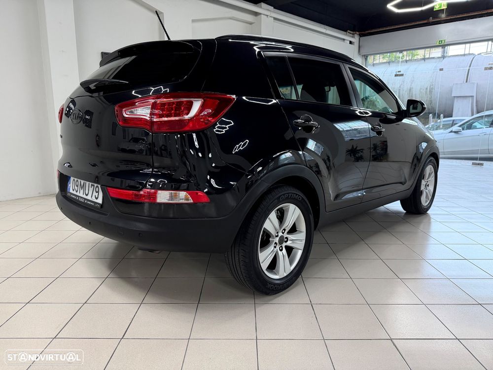 Kia Sportage 1.7 CRDI ISG Prime - 6