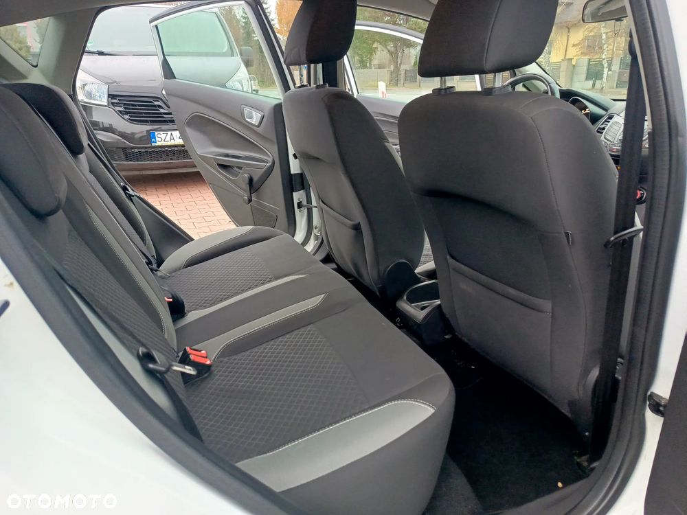 Ford Fiesta 1.0 EcoBoost Titanium - 17