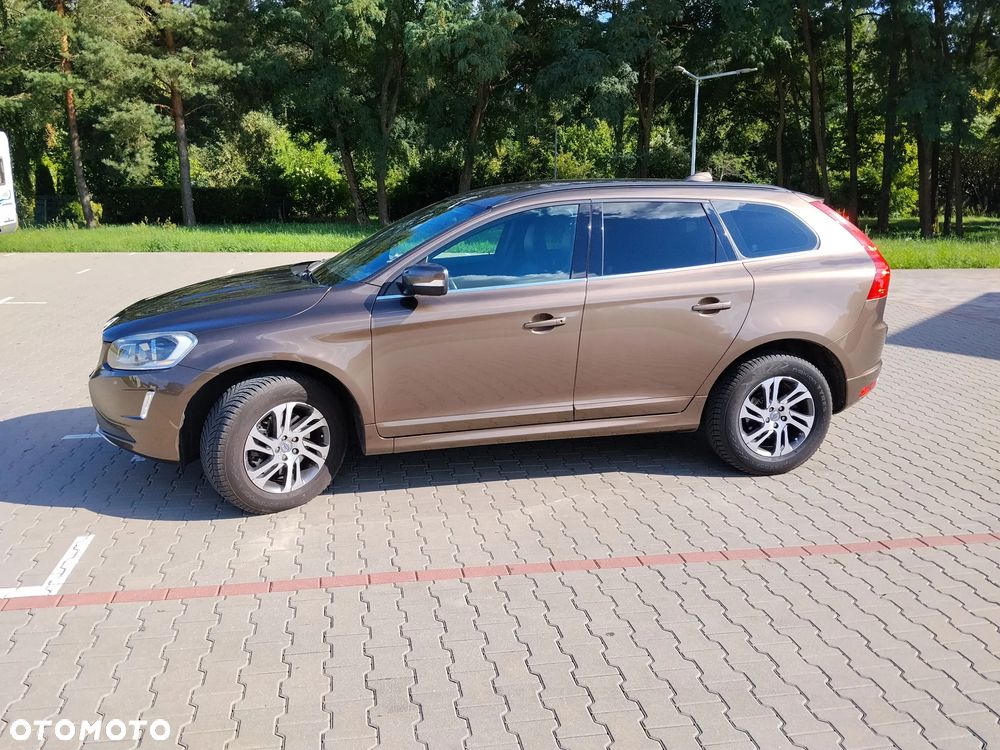 Volvo XC 60 D4 Drive-E Momentum - 11