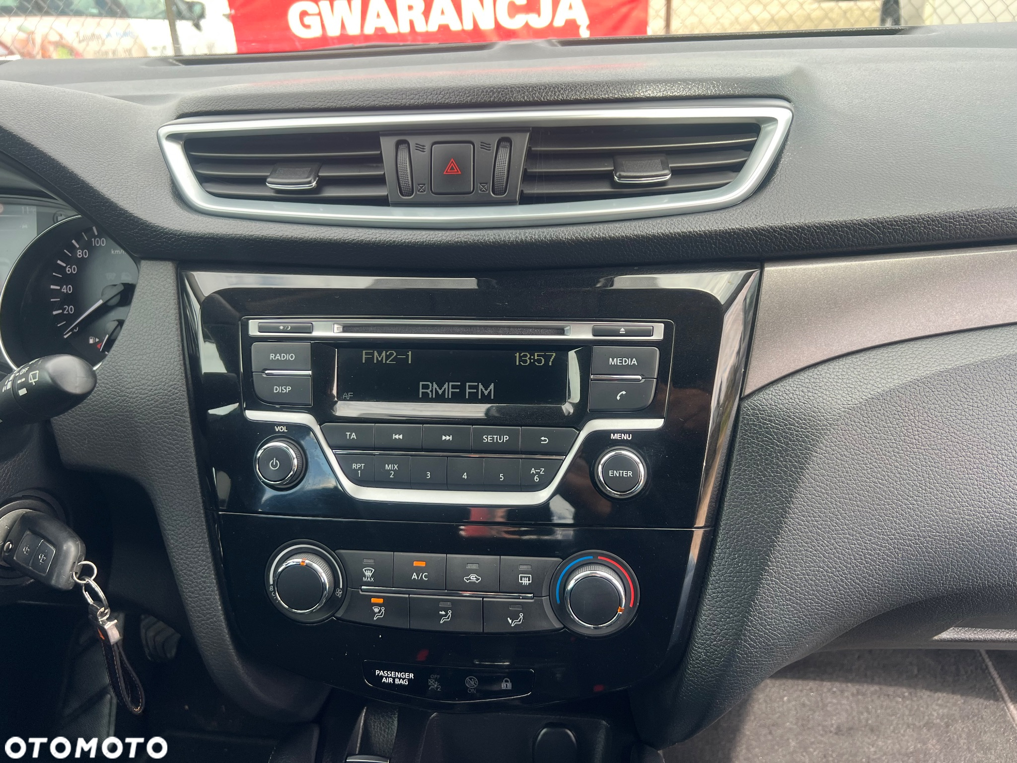 Nissan Qashqai 1.2 DIG-T Tekna - 11