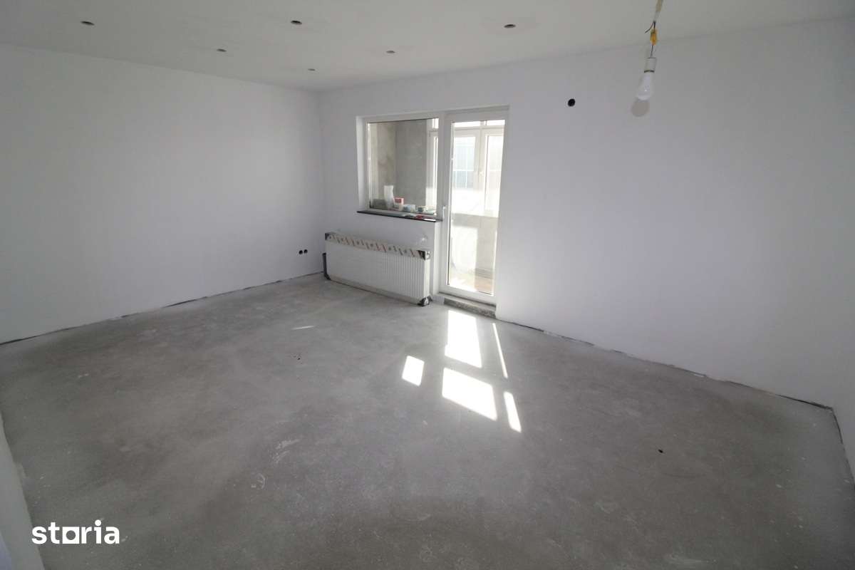 Vând apartament 4 camere în Hunedoara, zona Micro5-Dornica, etaj 2 — fotografia 1