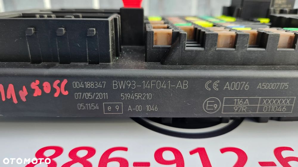 Jaguar XJ 351  Skrzynka bezpieczników BCM Moduł BSI BW93-14F041-AB - 5