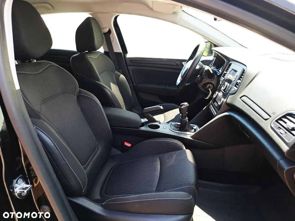 Renault Megane - 11