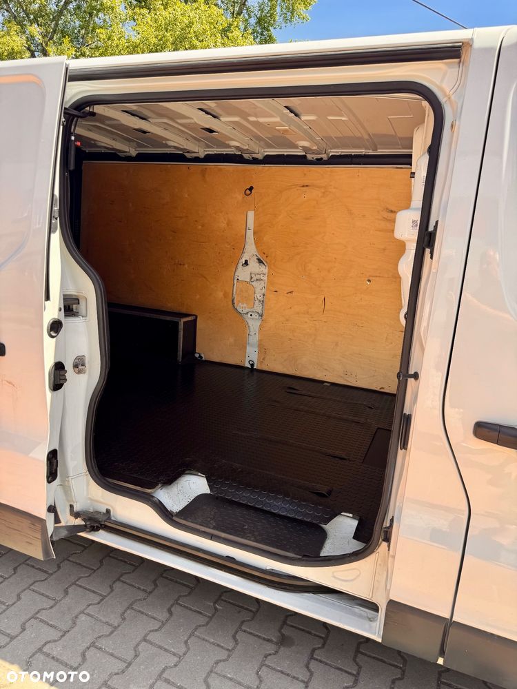 Renault Trafic - 11