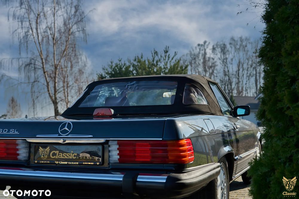 Mercedes-Benz SL - 17