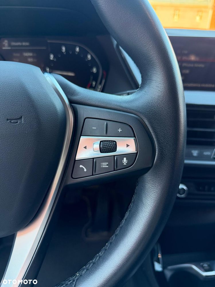 BMW Seria 1 118i Sport Line - 22