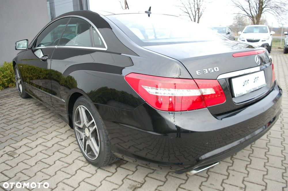 Mercedes-Benz Klasa E - 12