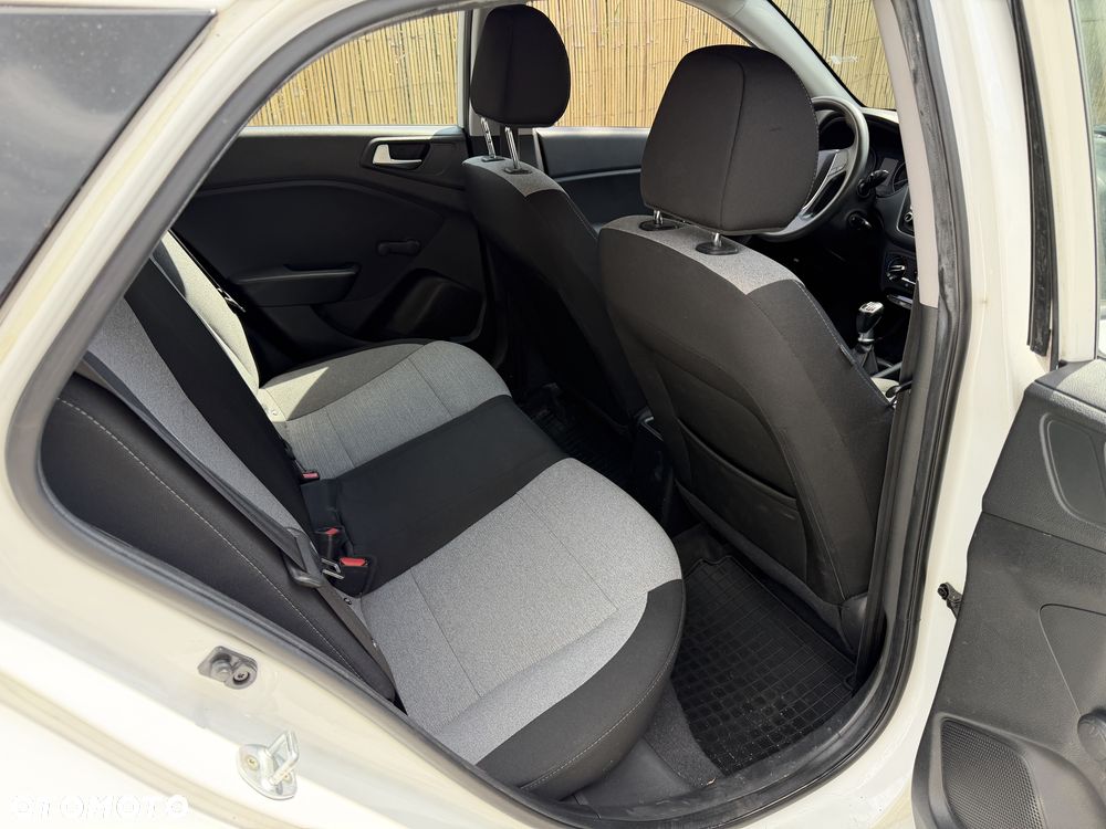 Hyundai i20 - 8