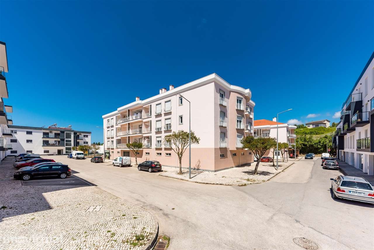 Apartamento T2 na Lourinhã - Grande imagem: 2/29