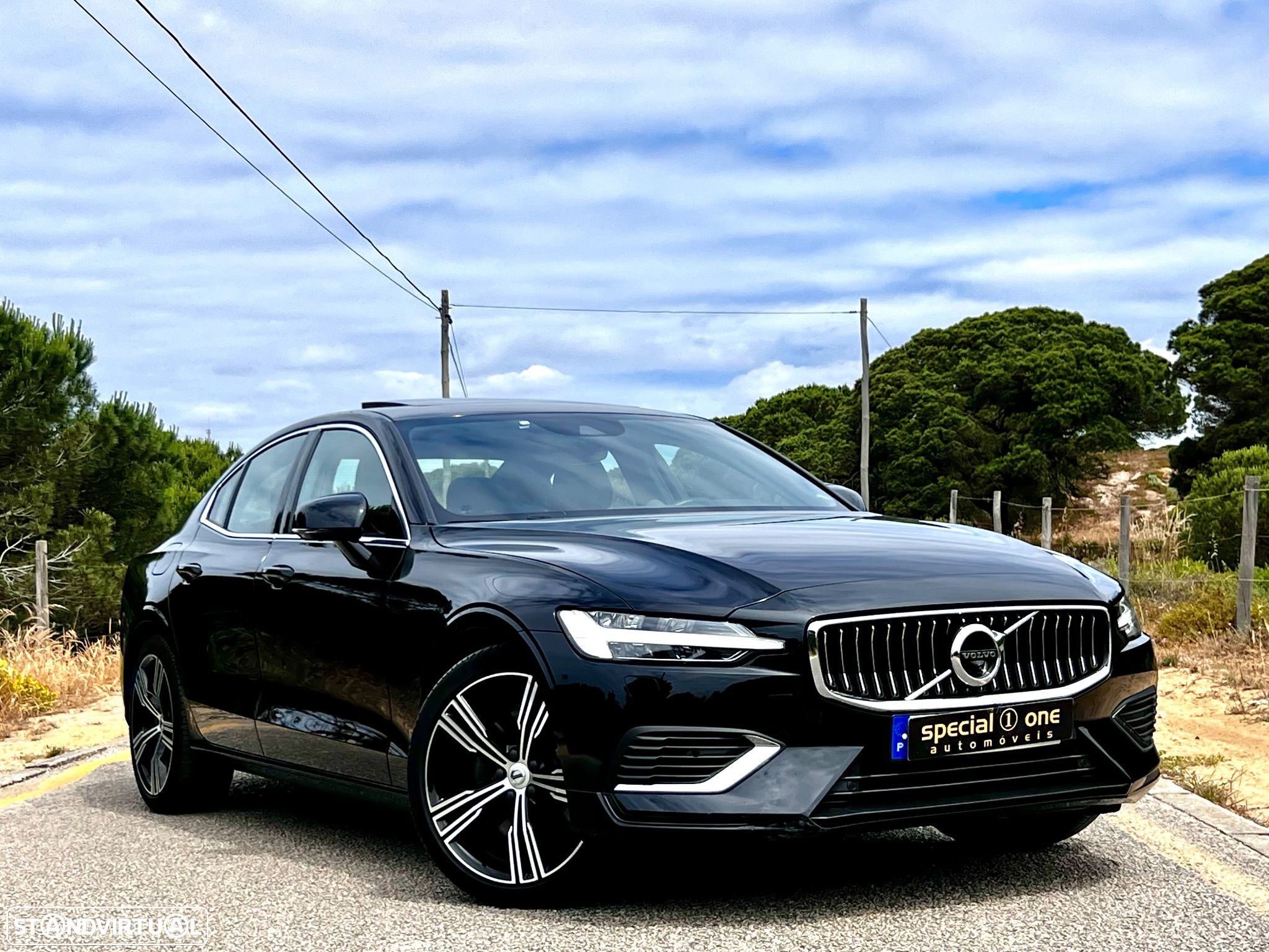 Volvo S60 2.0 T8 PHEV Inscription AWD - 1