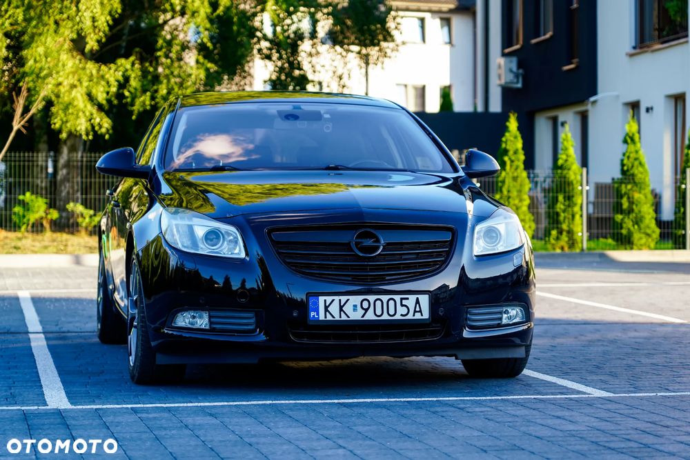 Opel Insignia 2.0 T Cosmo 4x4 - 3