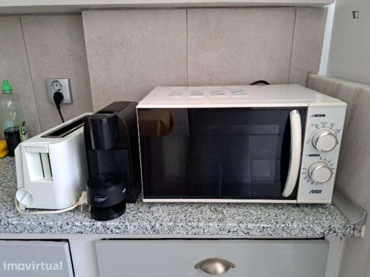 Quarto - localizado em Amadora Lisbon - Grande imagem: 5/7