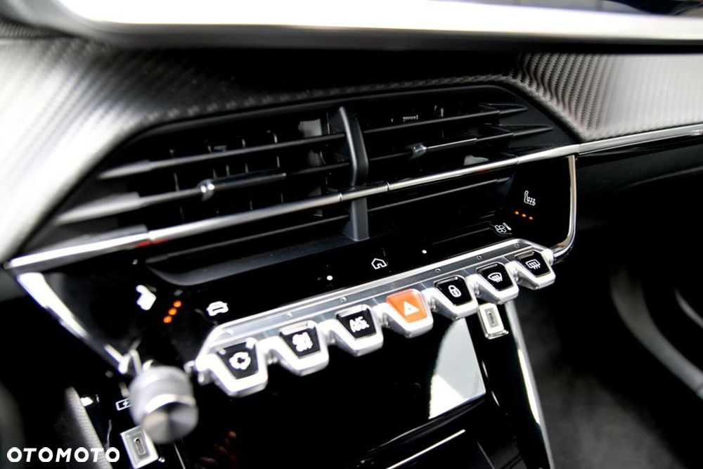 Peugeot 2008 1.2 PureTech Allure S&S EAT8 - 22