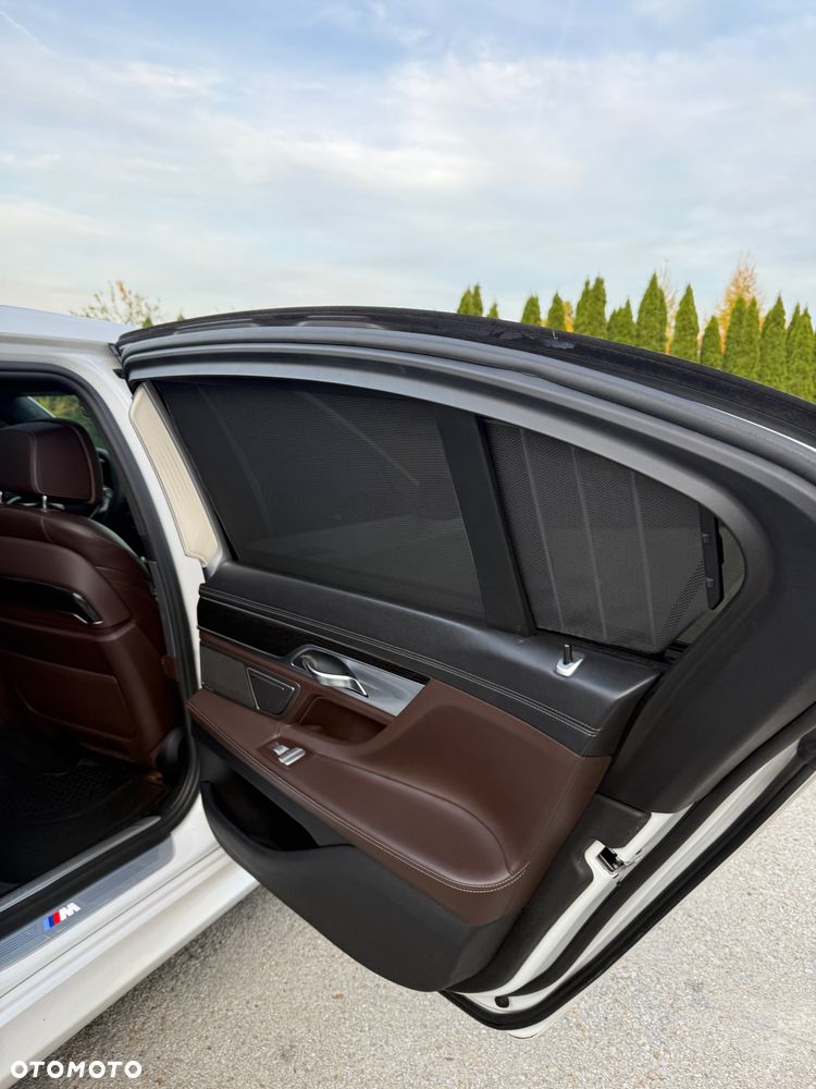 BMW Seria 7 750Li xDrive Edition Exclusive - 20