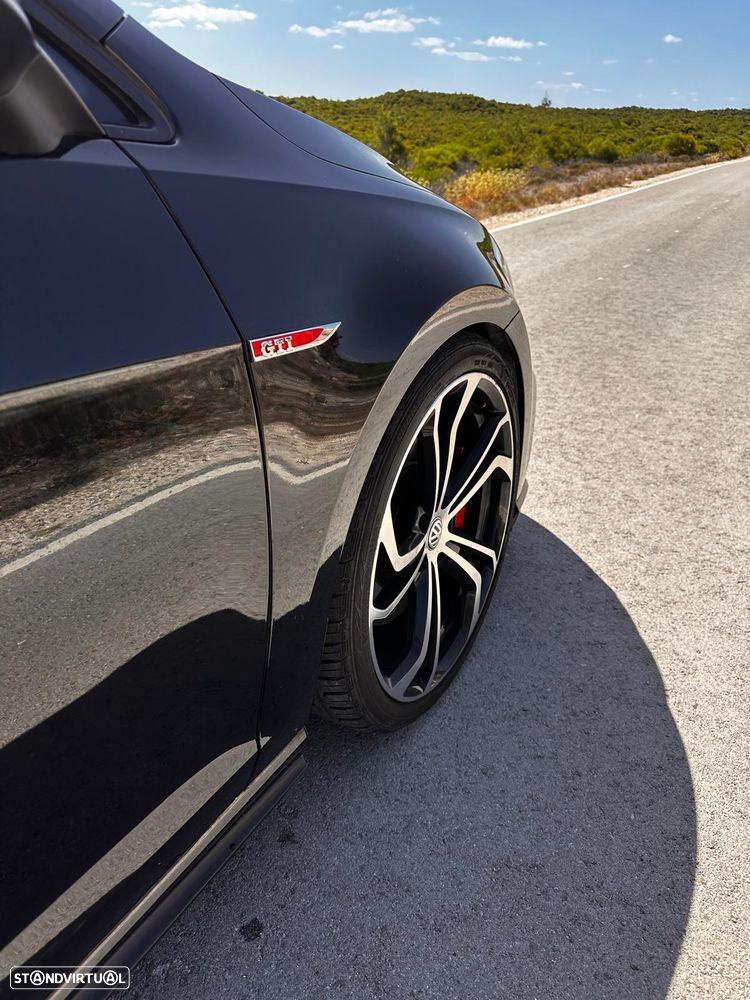 VW Golf GTI 2.0 TSI OPF DSG Performance - 2