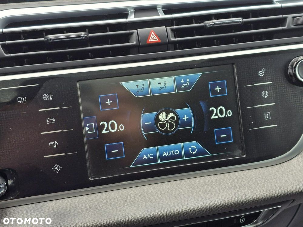 Citroën C4 Grand Picasso - 32