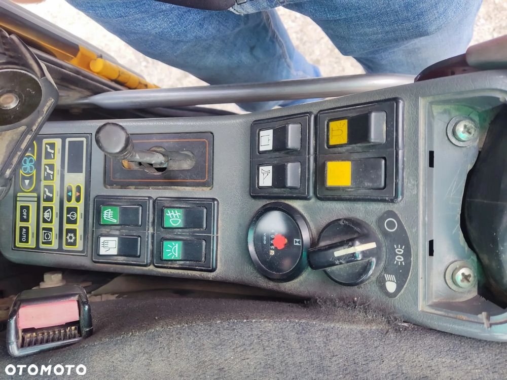 Volvo EW160B - 8