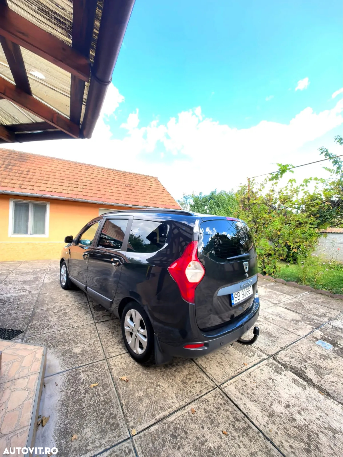 Dacia Lodgy 1.2 TCe 115 CP Laureate - 5