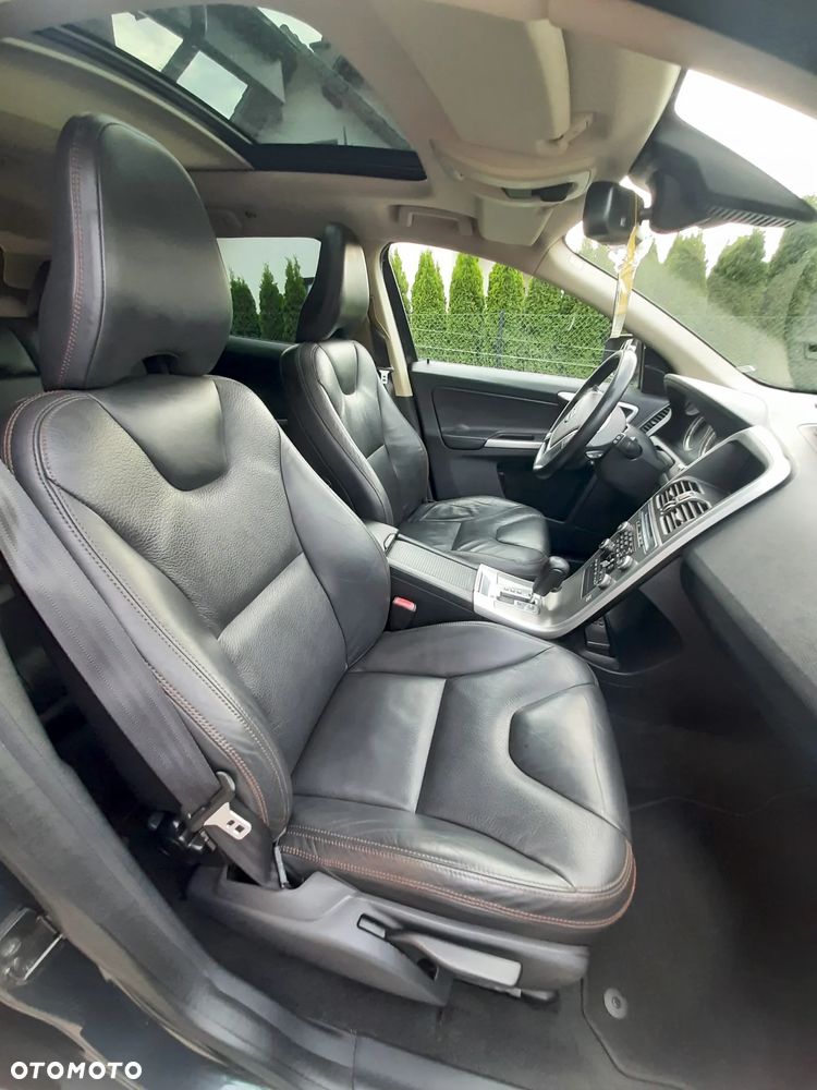 Volvo XC 60 - 13