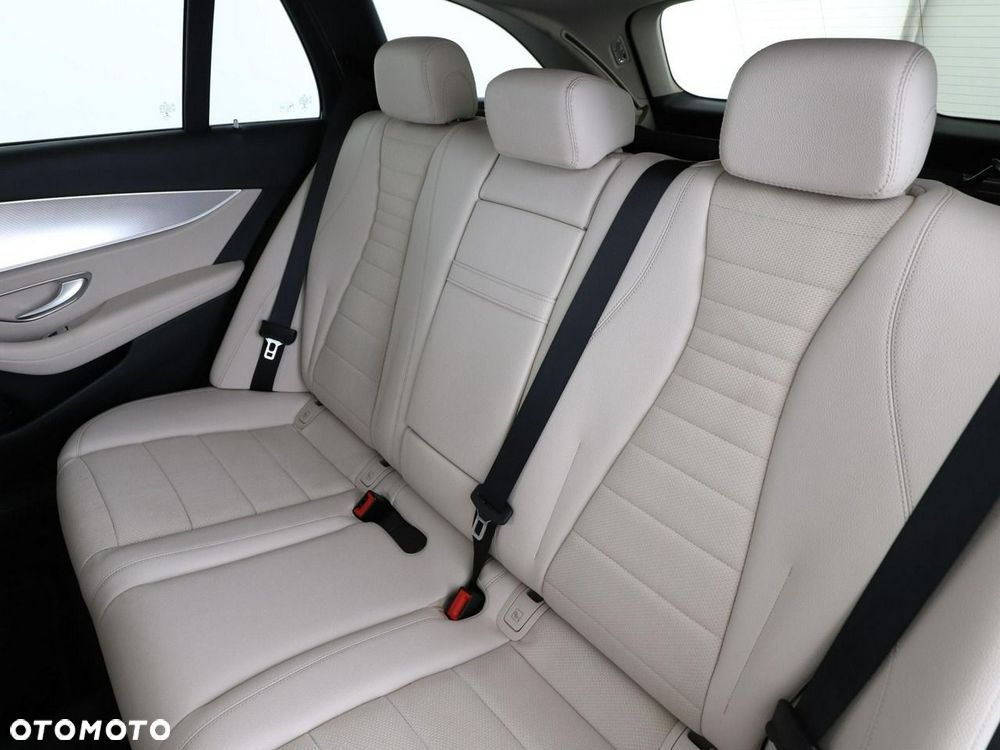 Mercedes-Benz Klasa E 200 d 9G-TRONIC Avantgarde - 18