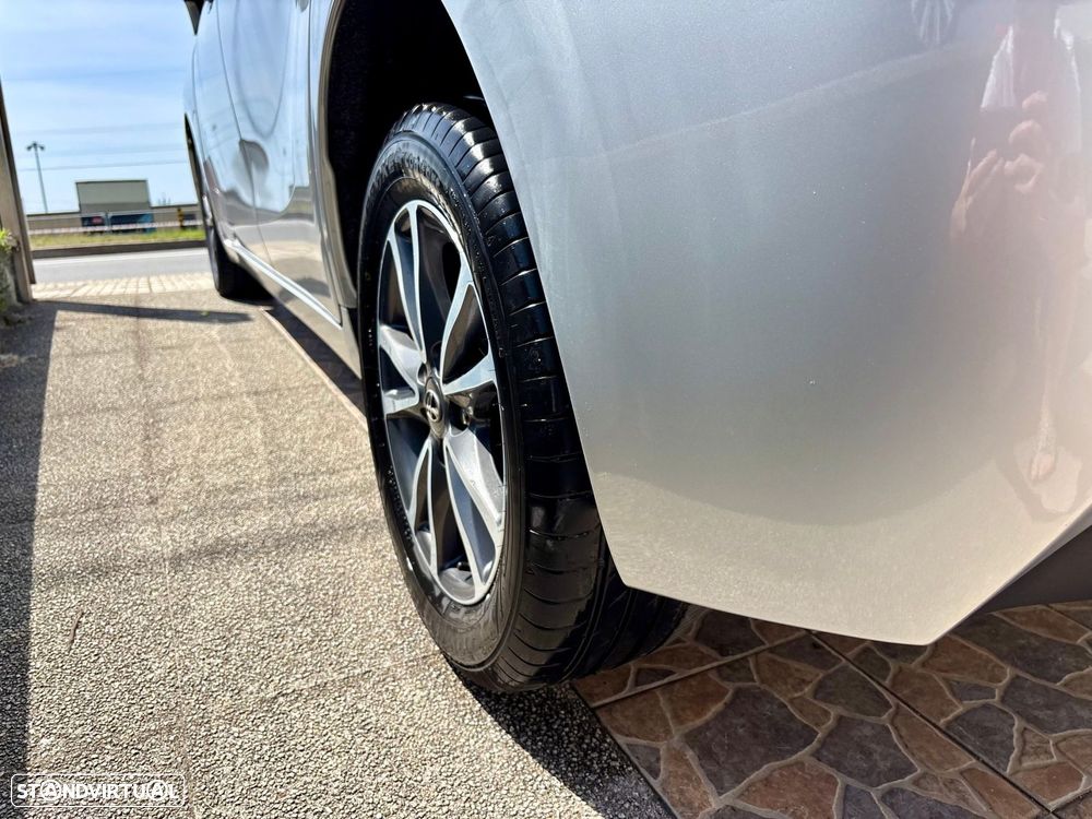 Toyota Verso 2.0 D-4D Exclusive+GPS - 49