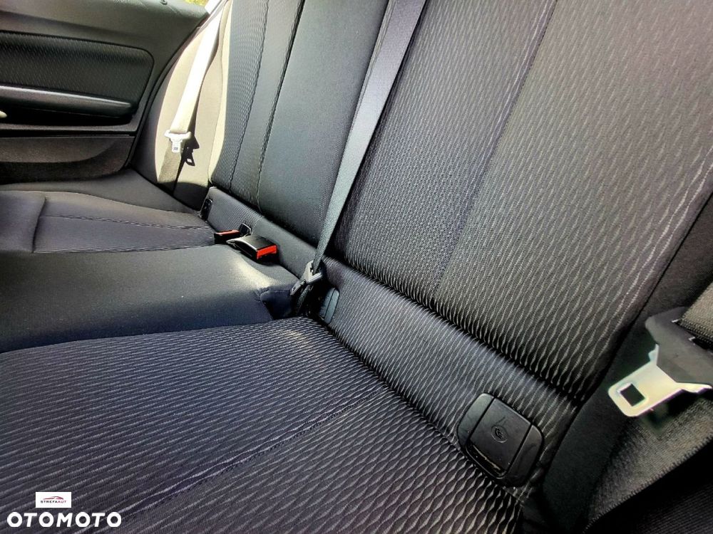 BMW Seria 1 - 28