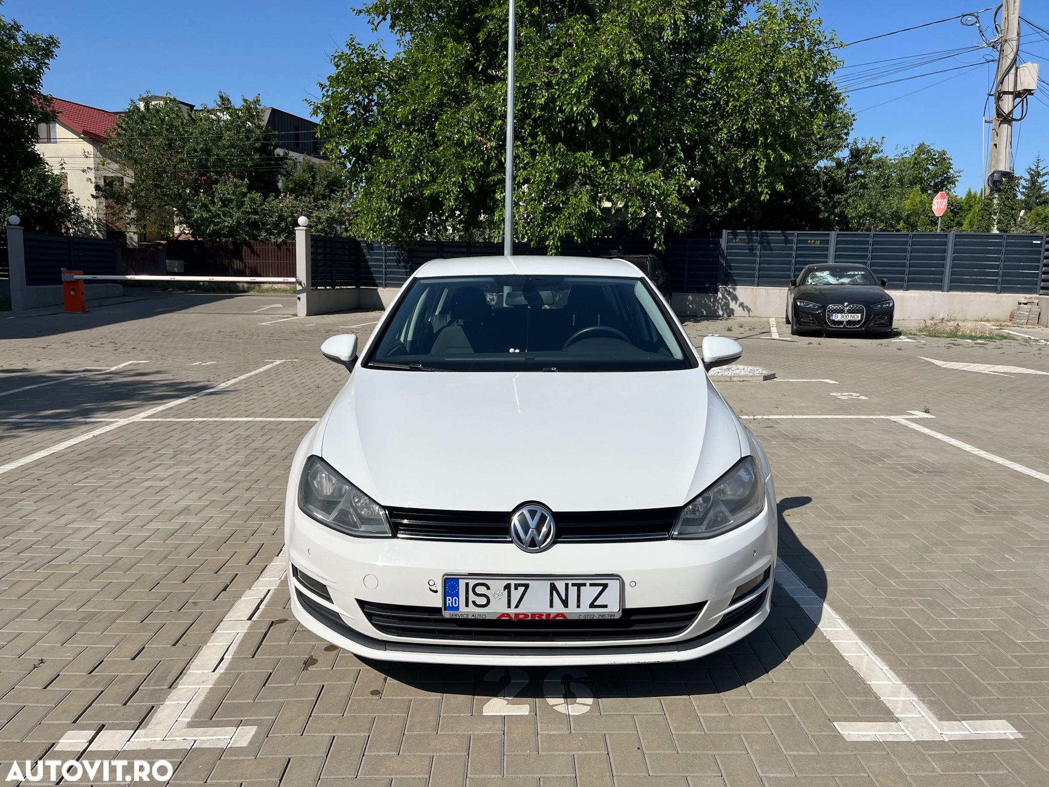 Volkswagen Golf - 5