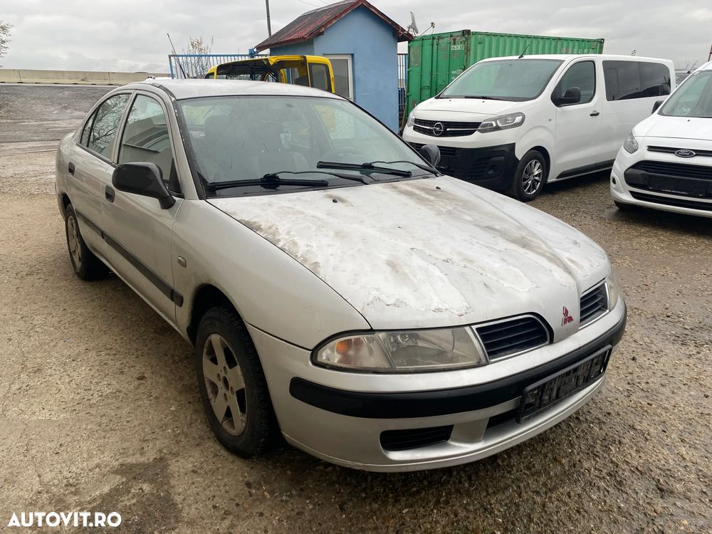 Dezmembrez piese Mitsubishi Carisma - 2