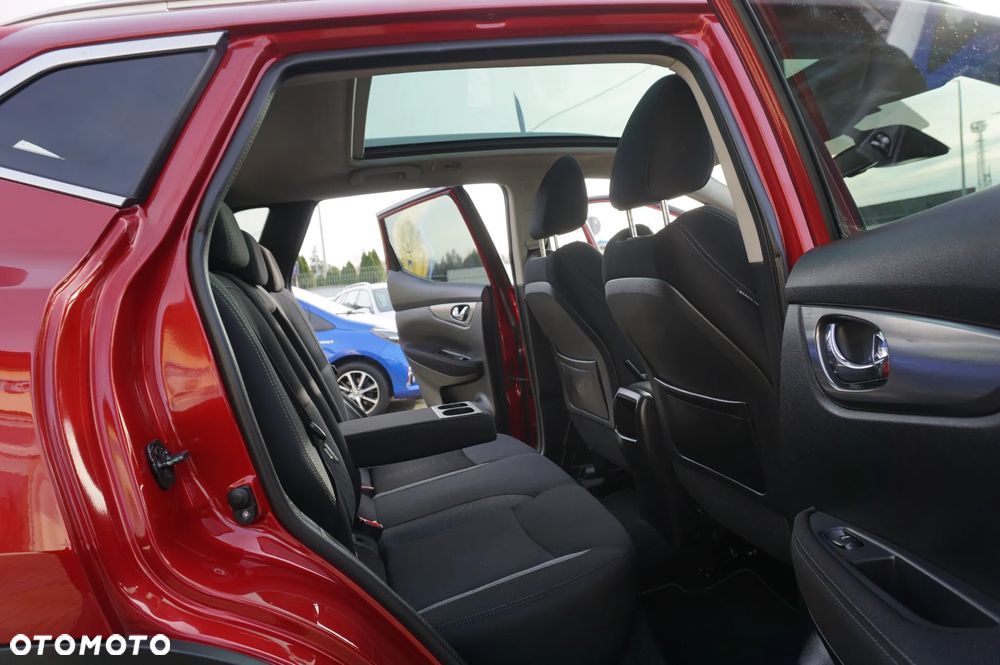 Nissan Qashqai 1.2 DIG-T N-Connecta Xtronic EU6 - 30