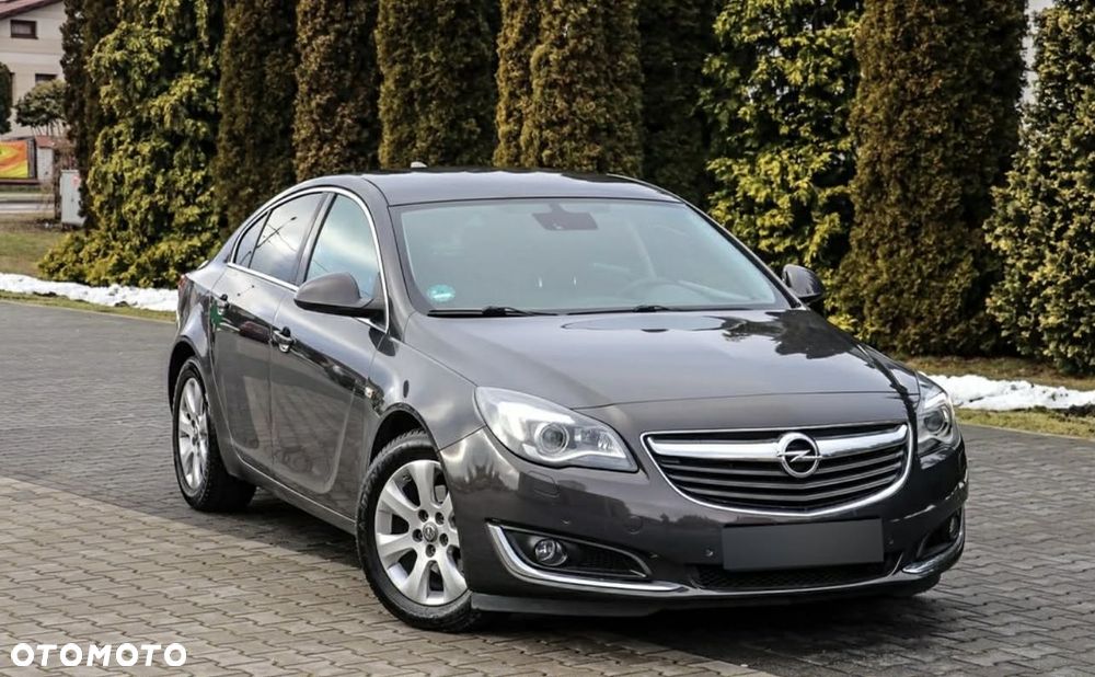 Opel Insignia 2.0 CDTI Cosmo S&S - 10