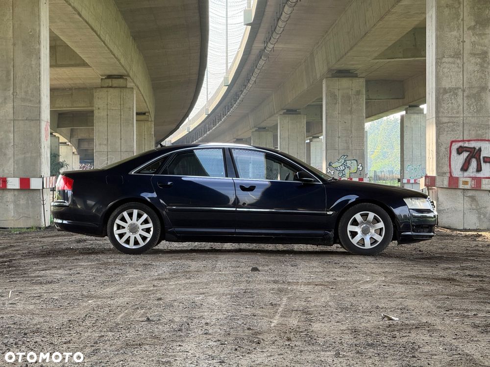 Audi A8 3.7 Quattro - 6