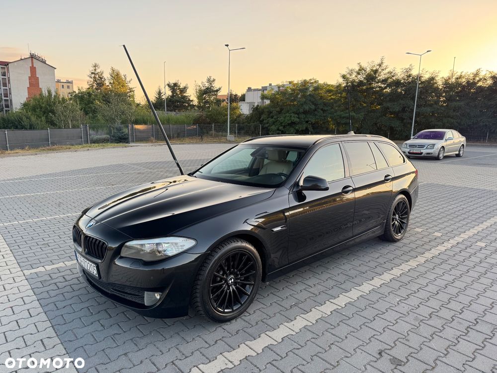BMW Seria 5 520d - 2
