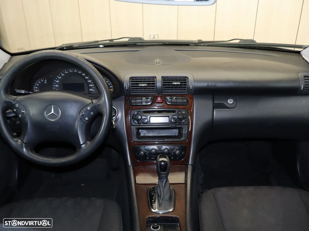 Mercedes-Benz C 220 - 17