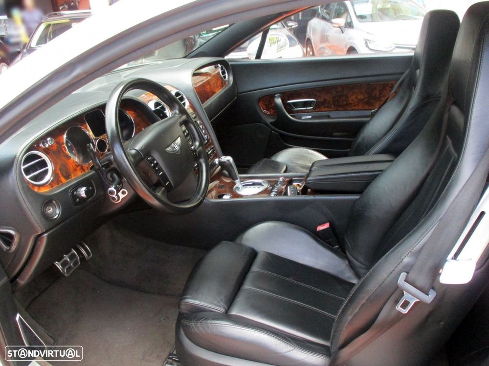 Bentley Continental GT - 10