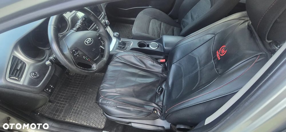 Kia Ceed 1.6 GDI M - 11