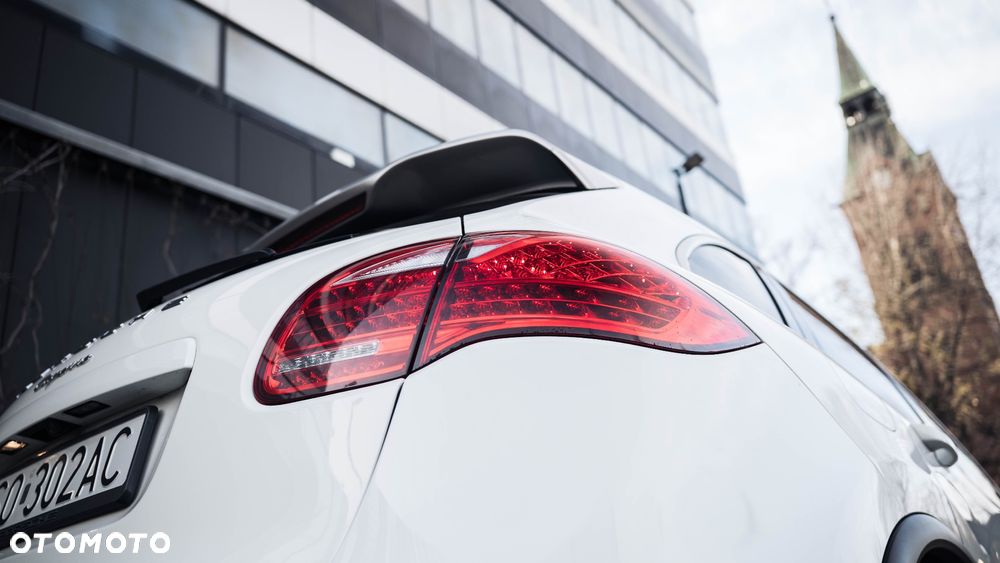 Porsche Cayenne Diesel Platinum Edition - 3