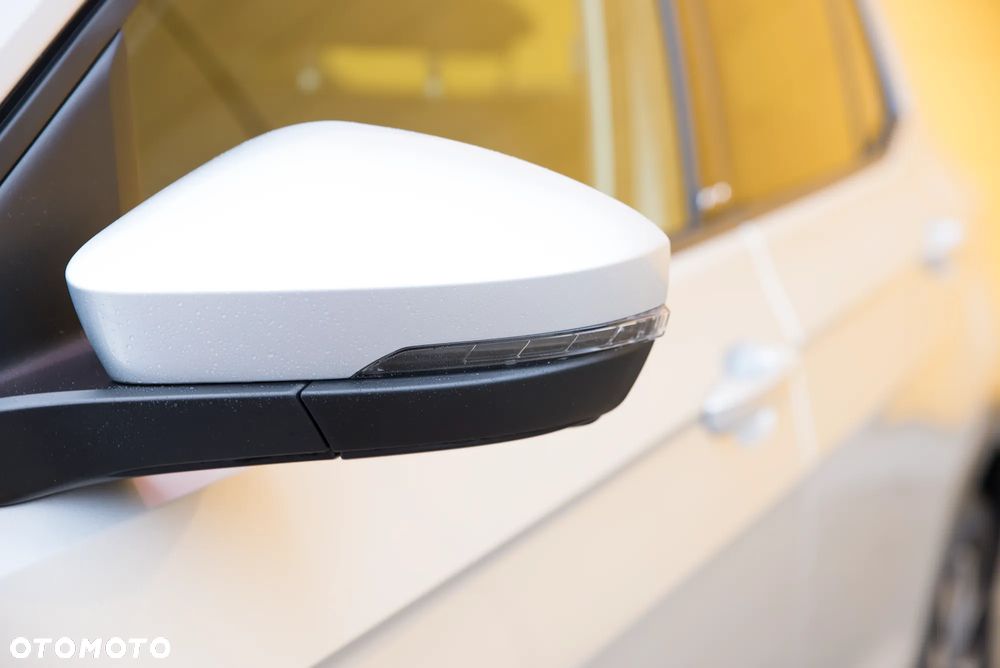 Volkswagen T-Cross - 15