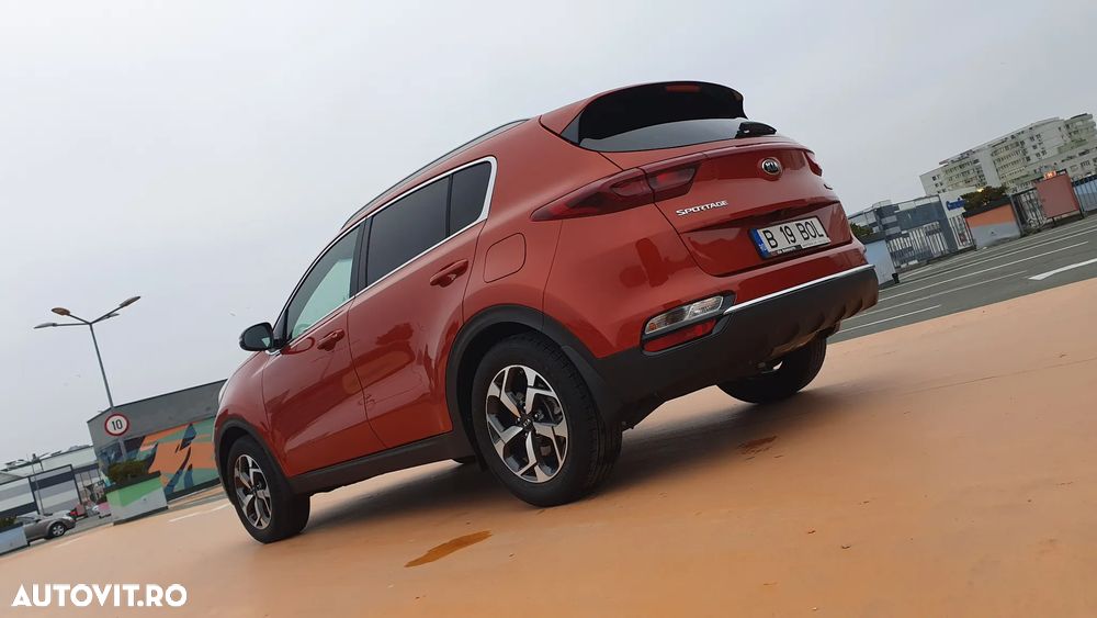 Kia Sportage 1.6 DSL MHEV 7DCT HP 4x2 Style - 37