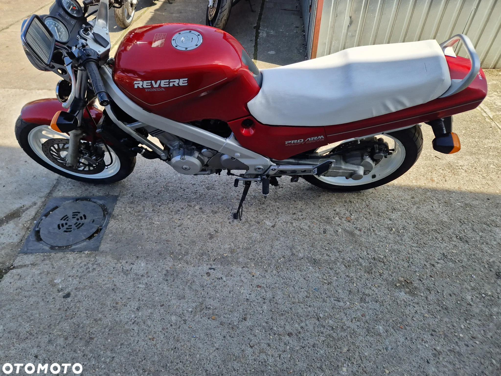 Honda NTV - 8