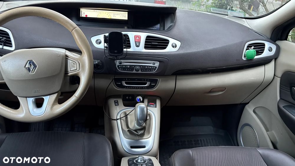 Renault Scenic 2.0 16V Privilege CVT - 7