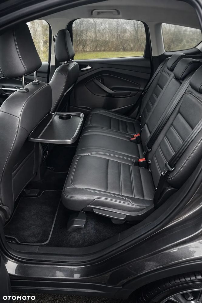 Ford Kuga 2.0 TDCi 4x2 Titanium - 6