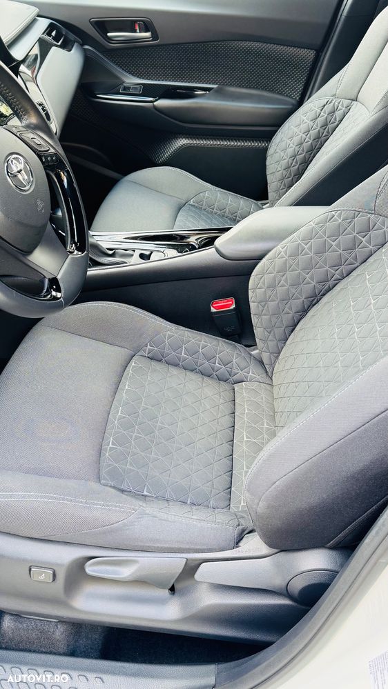 Toyota C-HR 1.8 HSD 122 CP 4x2 CVT C-ult Style - 7