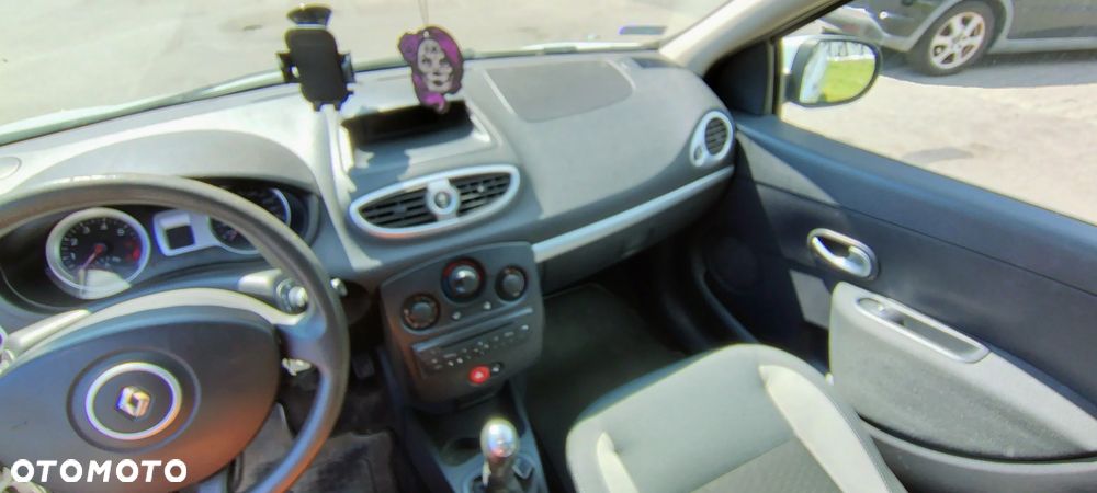 Renault Clio 1.2 16V Alize Euro5 - 7
