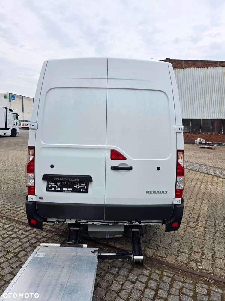 Renault Master - 6