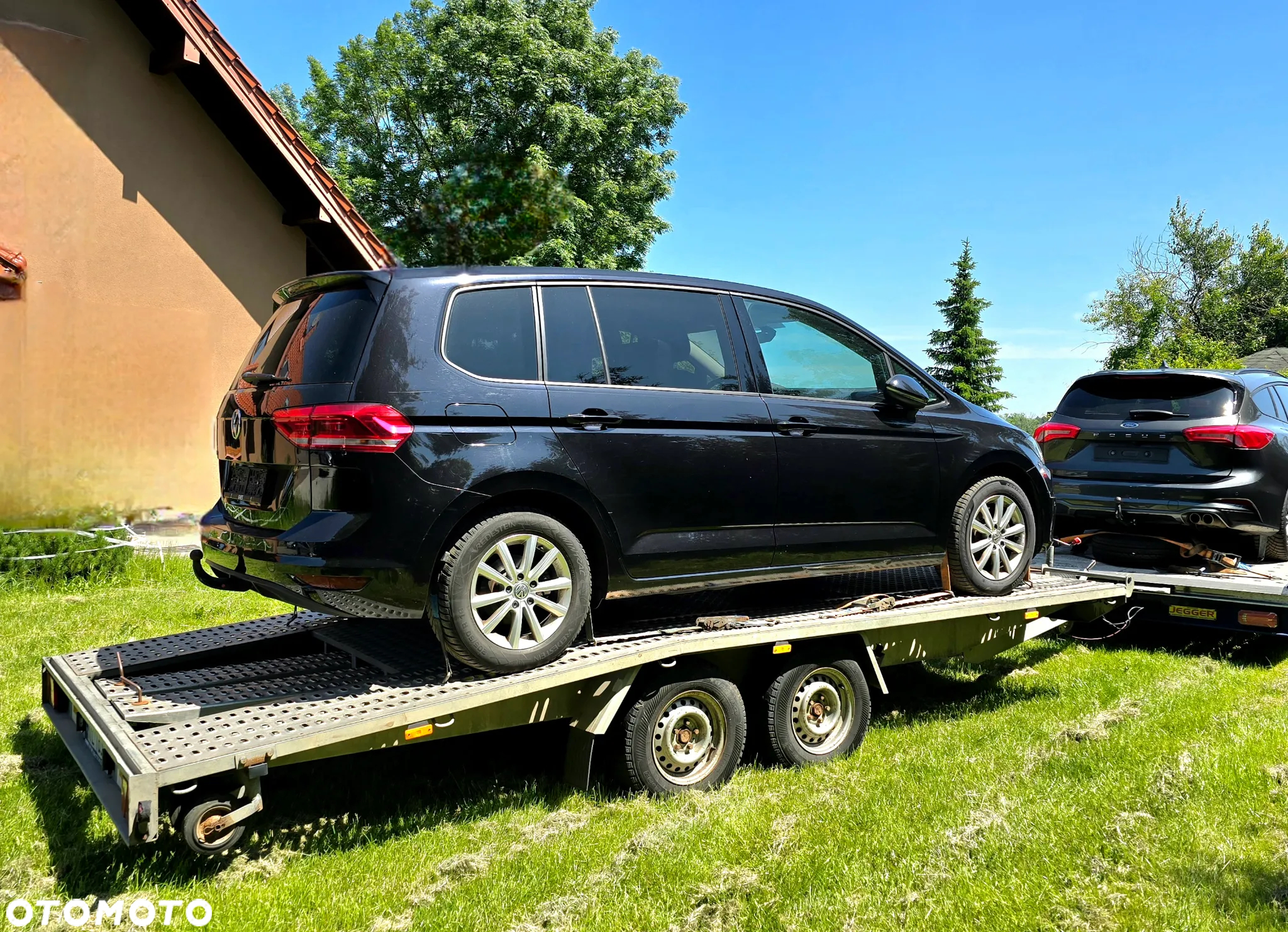Volkswagen Touran 1.5 TSI EVO Comfortline - 2