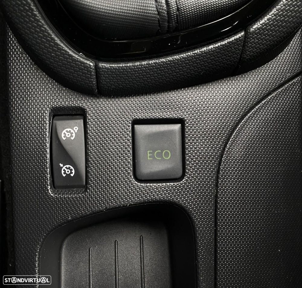 Renault Clio Sport Tourer 1.5 dCi Dynamique S - 26