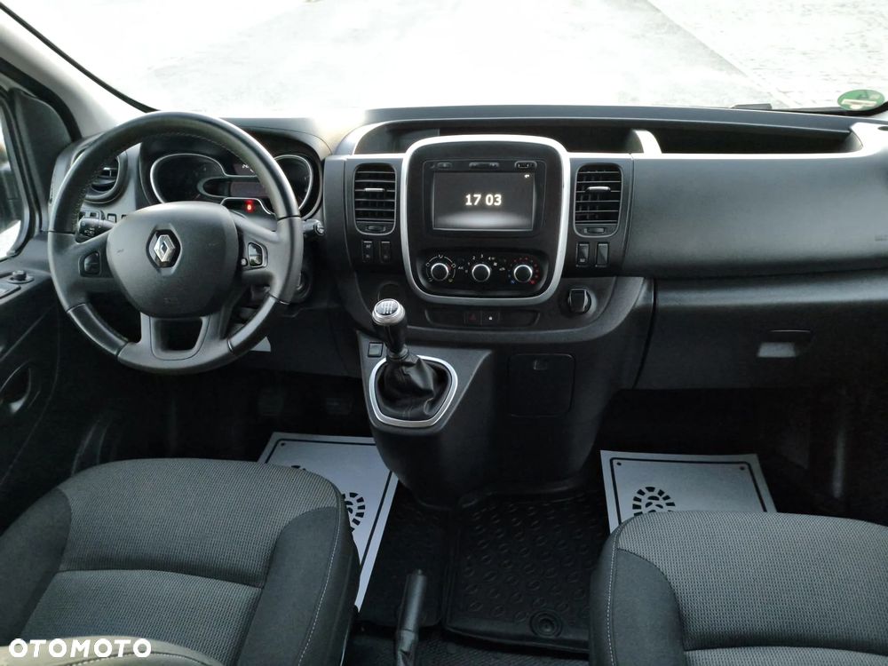 Renault Trafic 2.0 dCi - 31